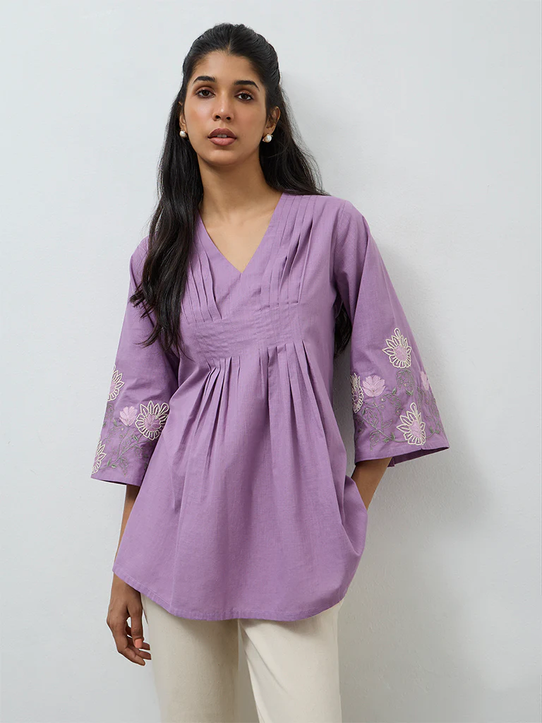 Utsa Lilac Embroidered Cotton Tunic