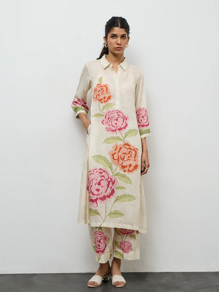 Utsa Off-White Floral Design A-Line Kurta