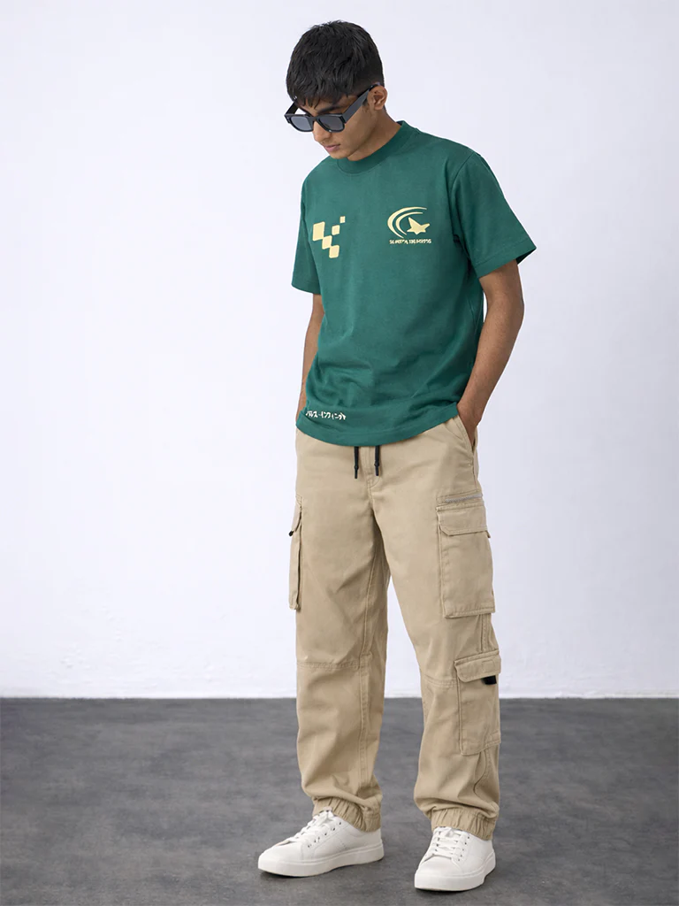 Y&F Kids Boys Beige Cargo-Style Mid-Rise Cotton-Blend Joggers